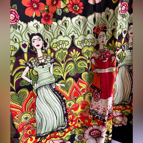 Frida Kahlo Dress - Picture 4 of 11